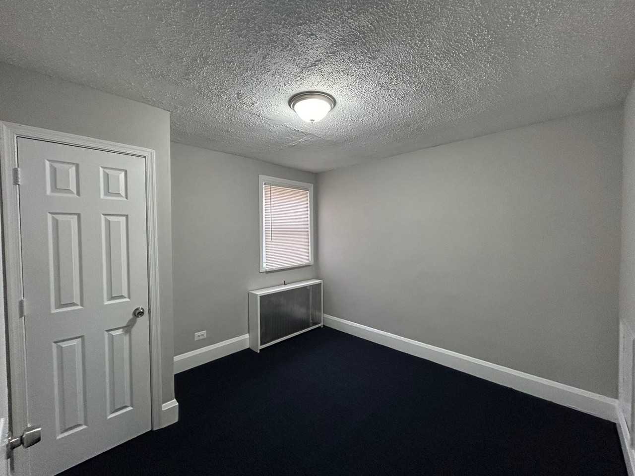 4302 Berger Ave - Photo 7 of 11