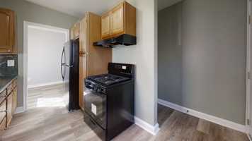 featured image of 33 Mitchell Ave