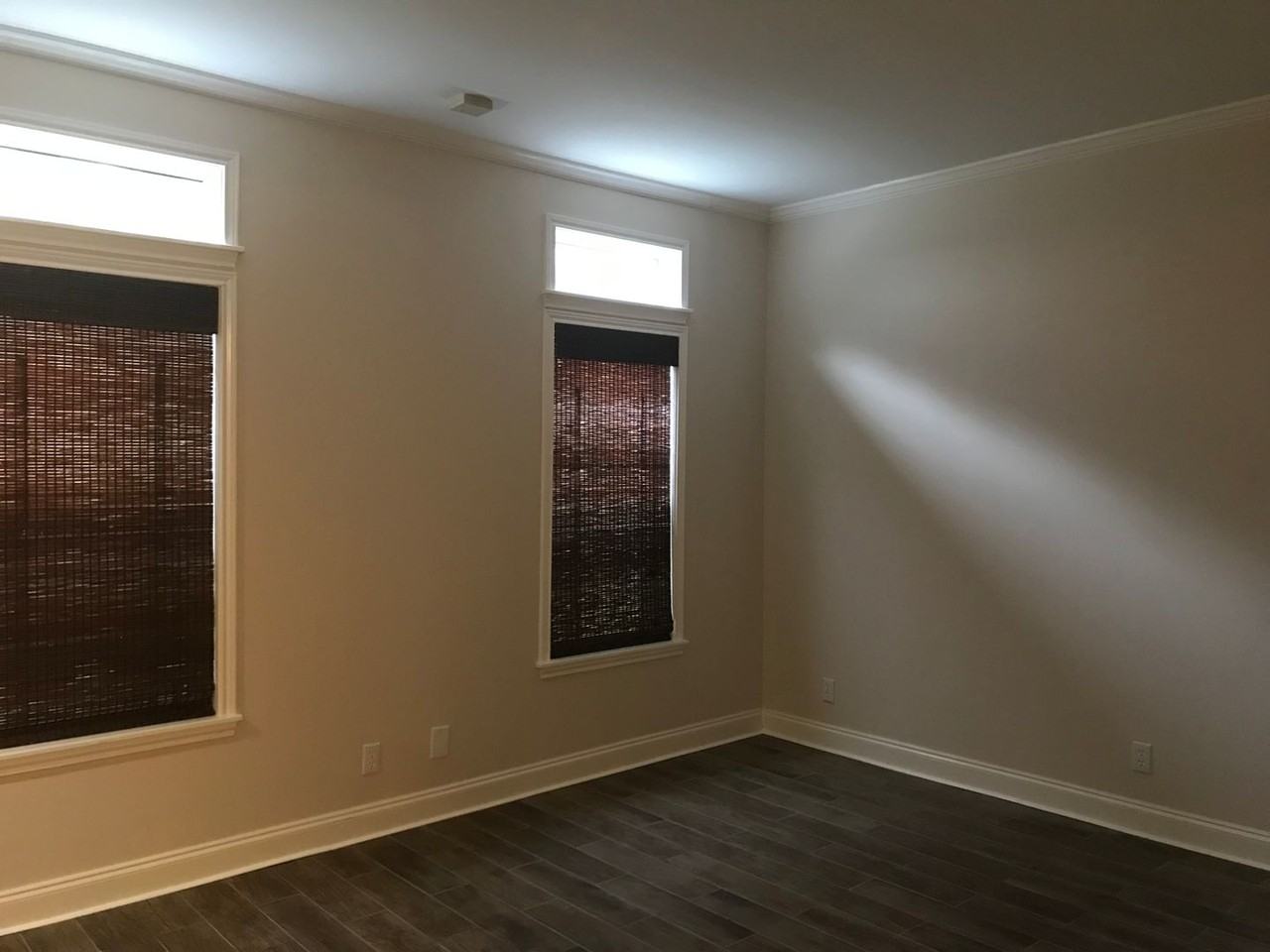 957 Bayou Trace Dr - Photo 4 of 6