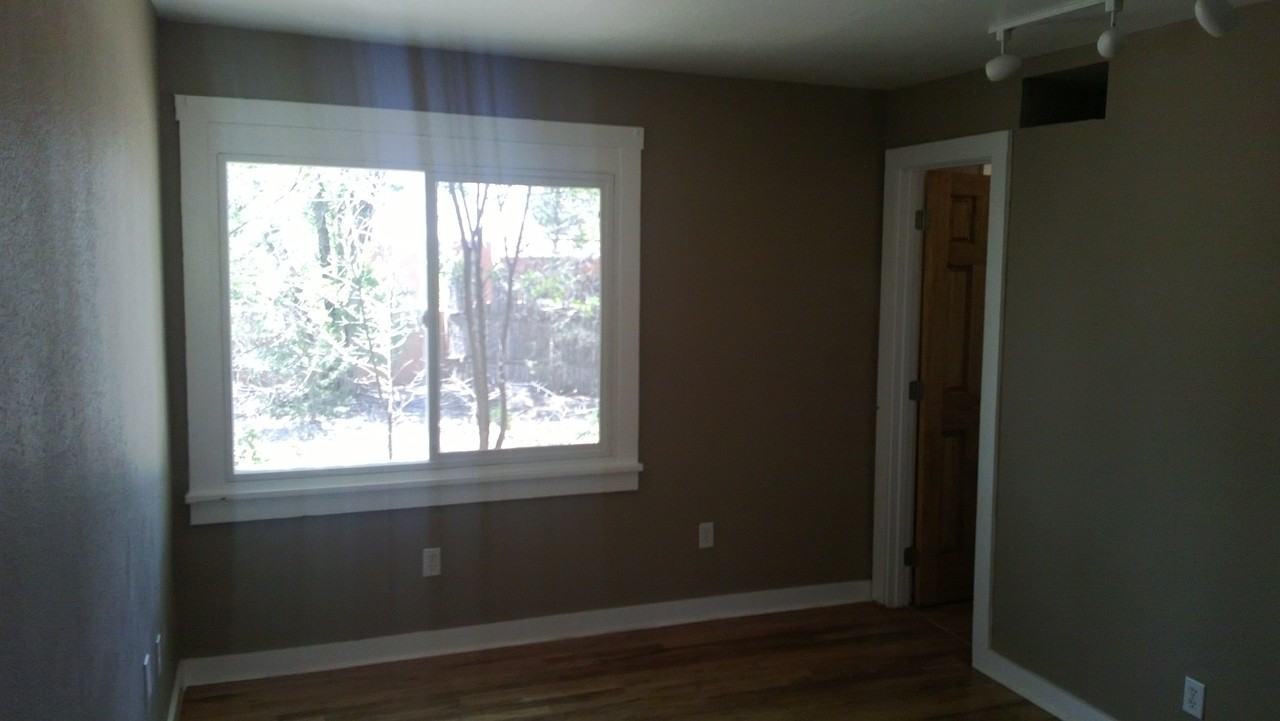 421 1/2 E Coronado Rd - Photo 4 of 8