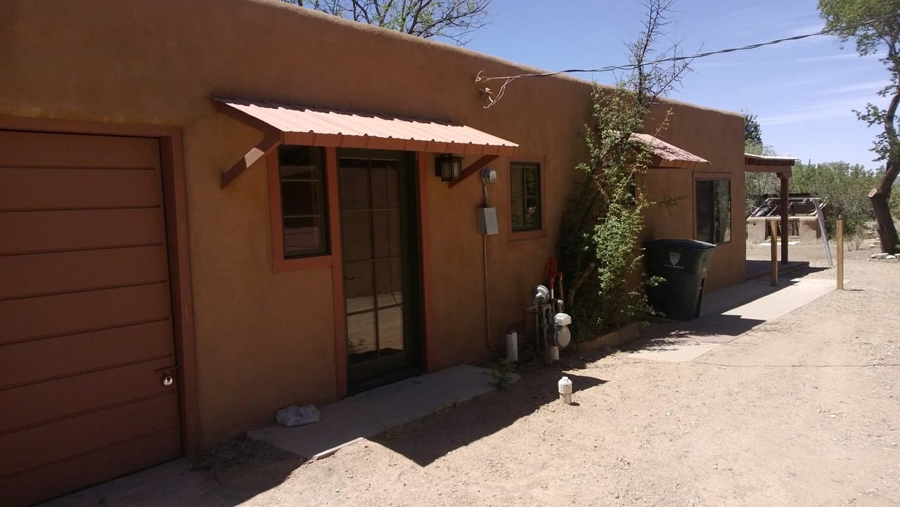 421 1/2 E Coronado Rd - Photo 6 of 8