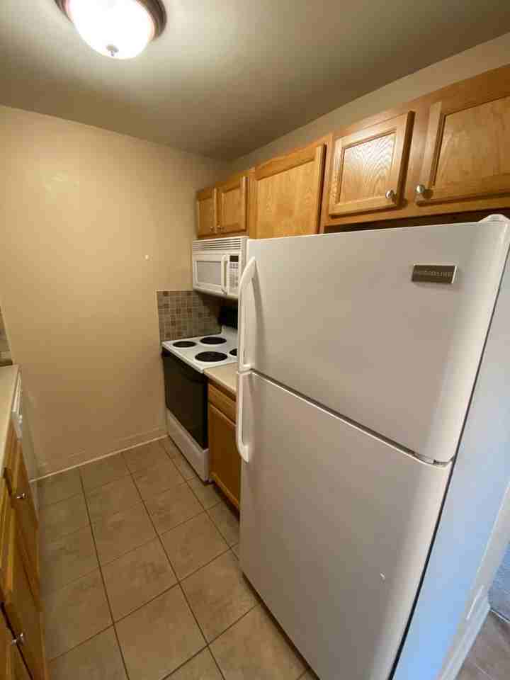 14 Lancaster Est - Photo 7 of 13