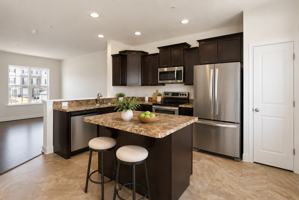 featured image of 284 Homestead Dr