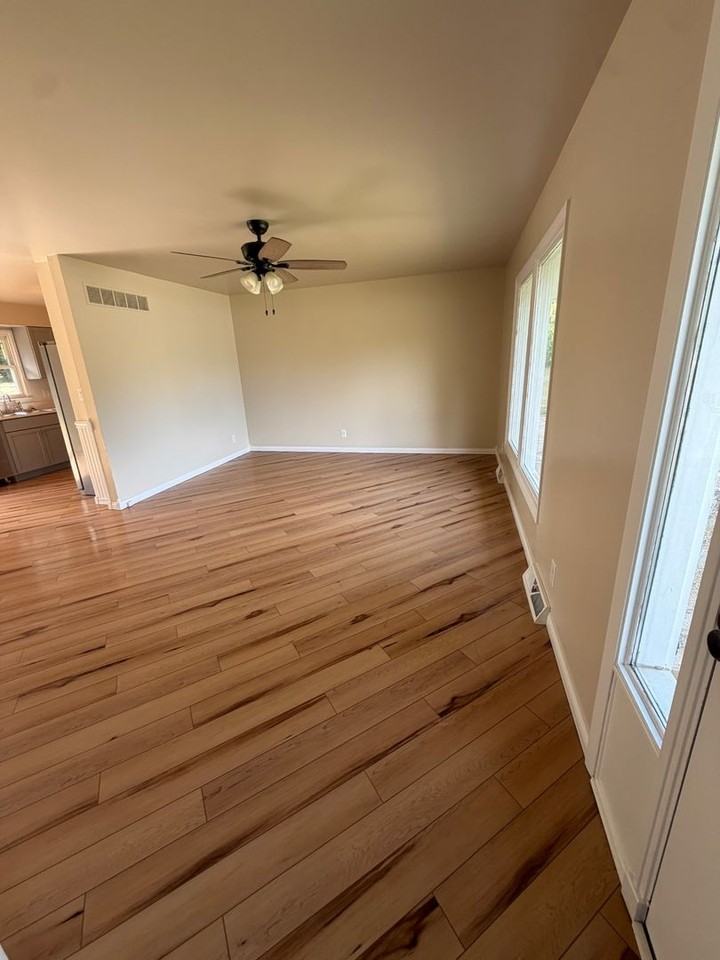 4427 Box Elder Ln - Photo 2 of 8