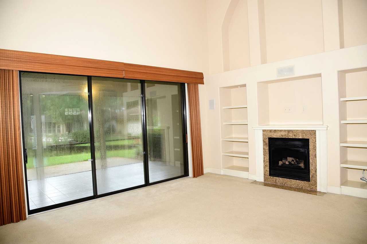 31 Balmoral Dr - Photo 5 of 38