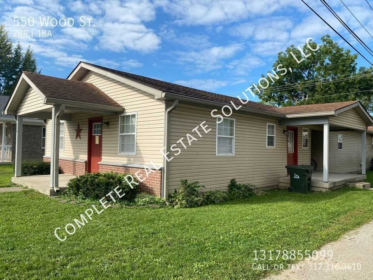 550 Wood St - Photo 3 of 10