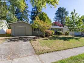 2520 Sw Edgemoor Ave - Photo 1 of 1