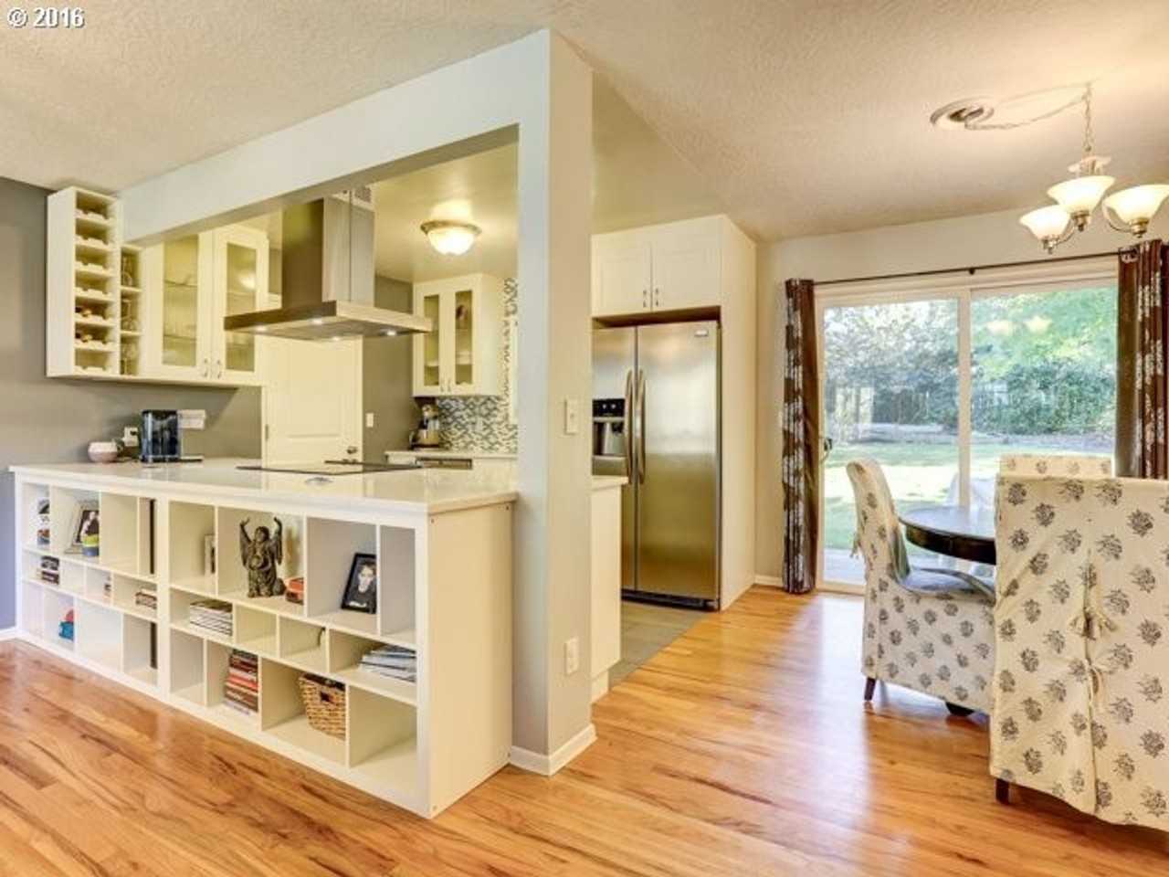 2520 Sw Edgemoor Ave - Photo 7 of 22
