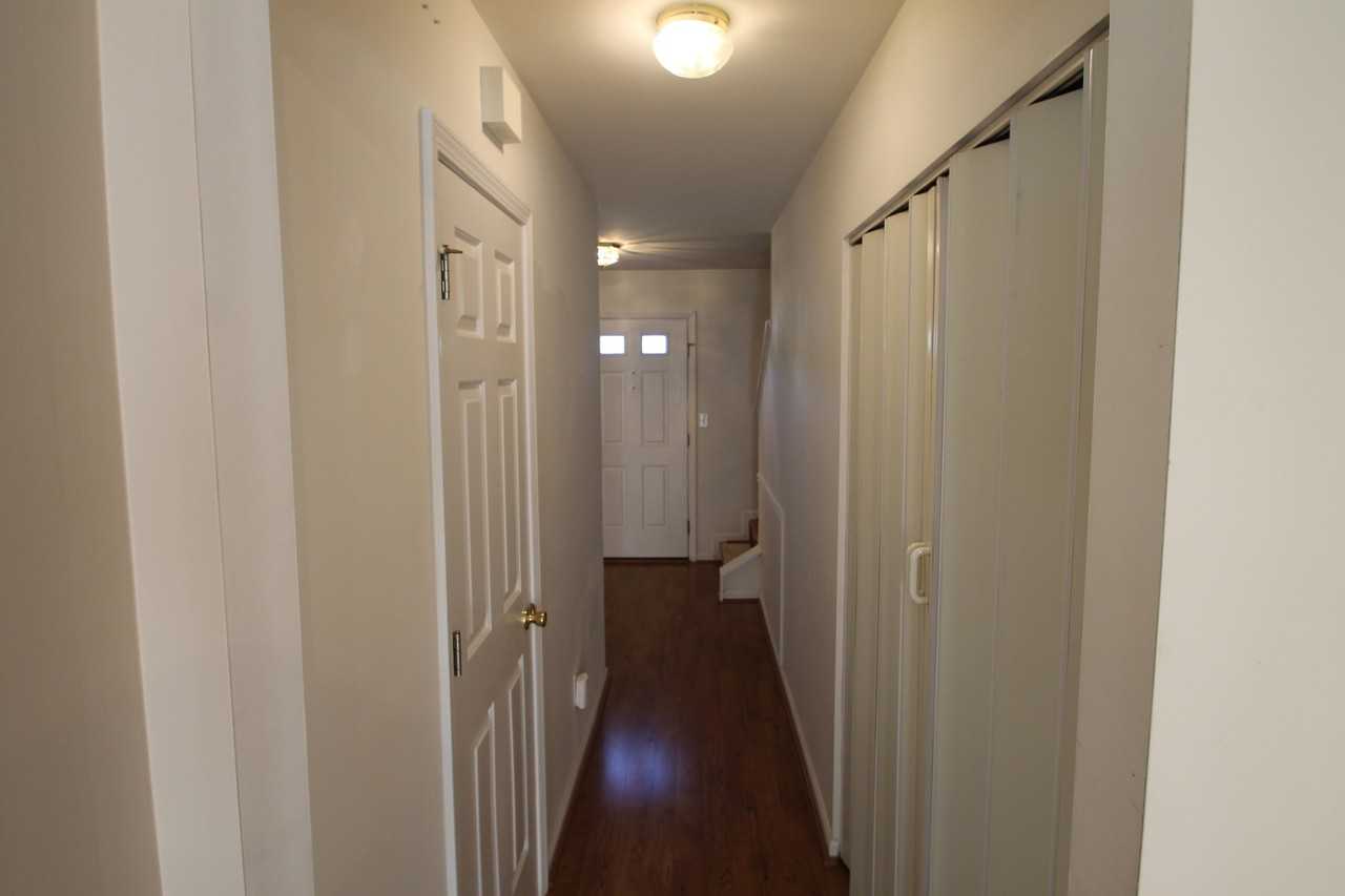 583 Stonehenge Dr - Photo 5 of 37