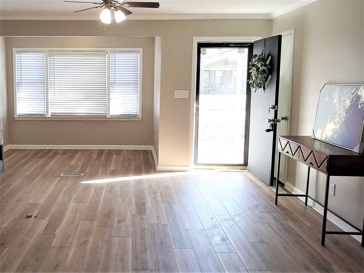 2309 Calray Ave Sw - Photo 4 of 19