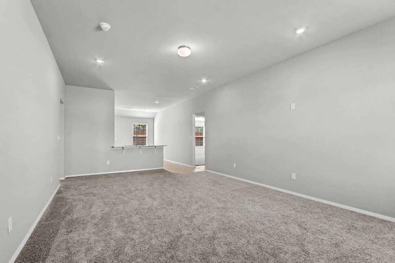 801 Belhaven Rd - Photo 6 of 29
