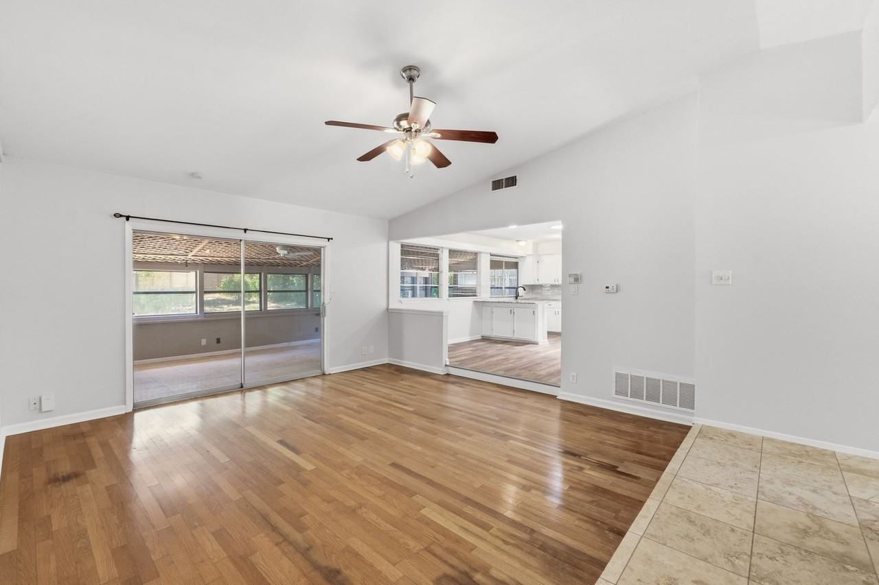1409 Desert Quail Ln - Photo 3 of 26
