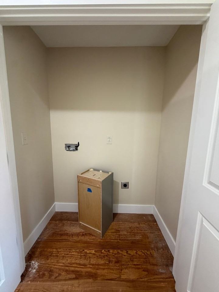 401 Mckee St - Photo 4 of 12