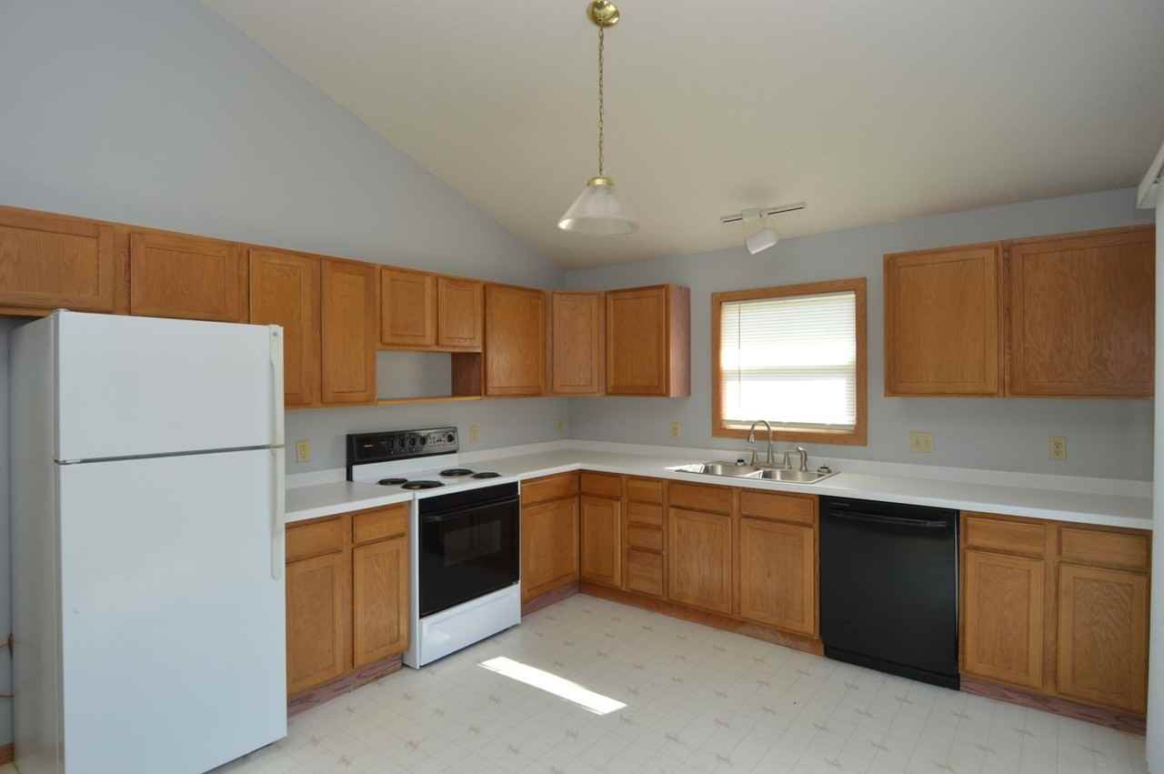 805 20th St Nw - Photo 3 of 14
