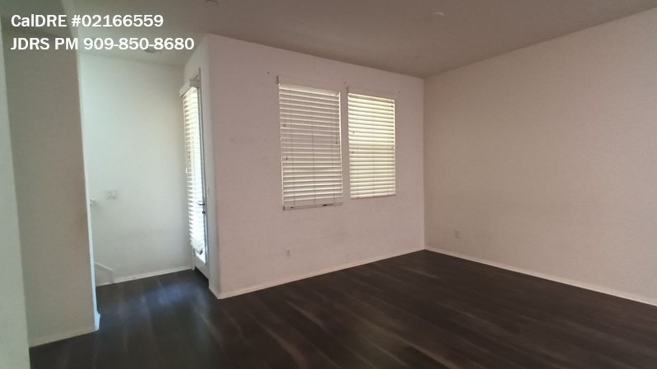 12461 Constellation St - Photo 4 of 11