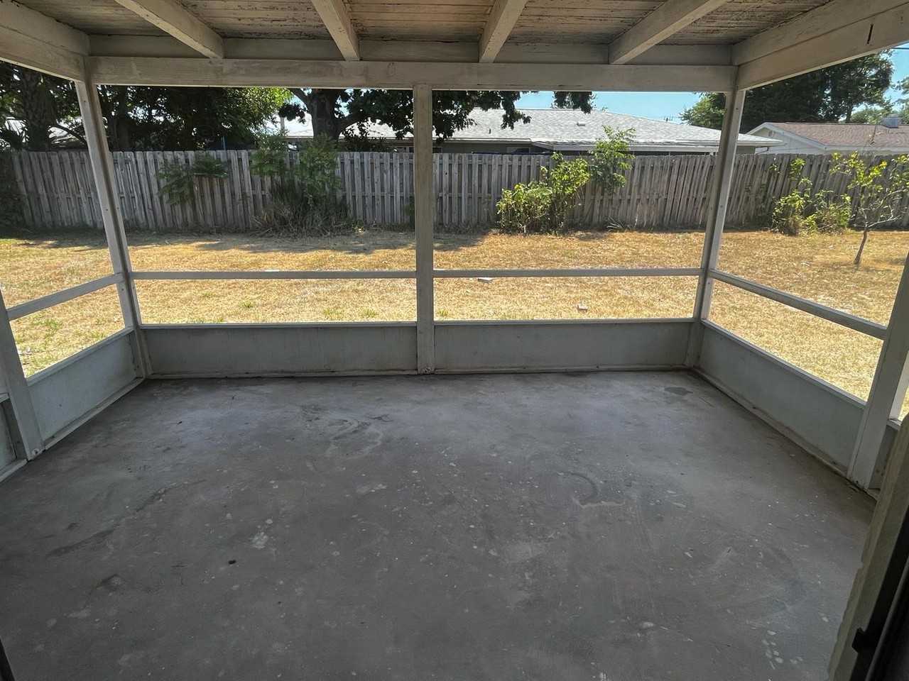 1409 Cadillac Dr - Photo 2 of 12