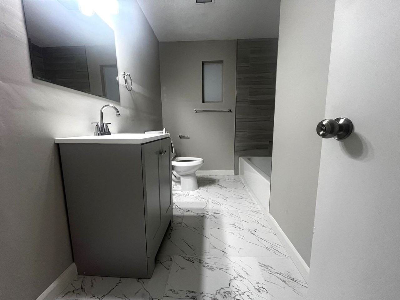 1409 Cadillac Dr - Photo 6 of 12