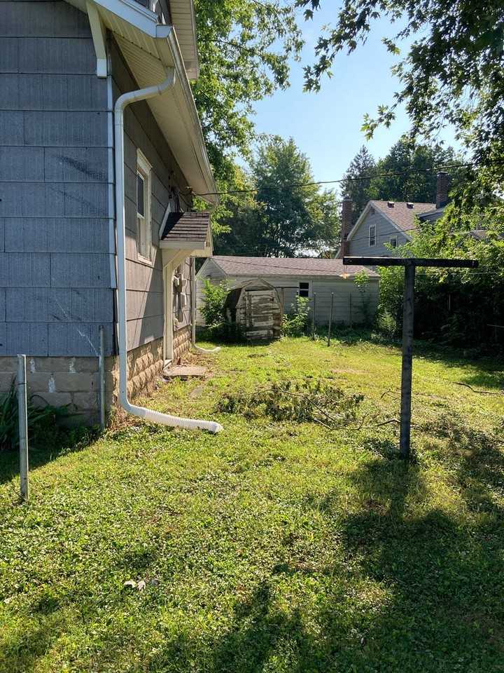 605 W Beechwood Ave - Photo 3 of 23