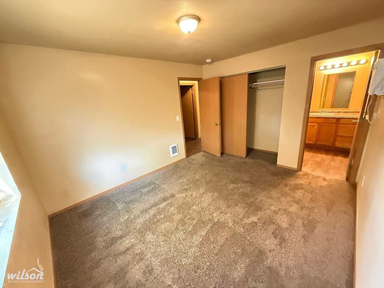 1215 Arkansas Ave - Photo 6 of 17