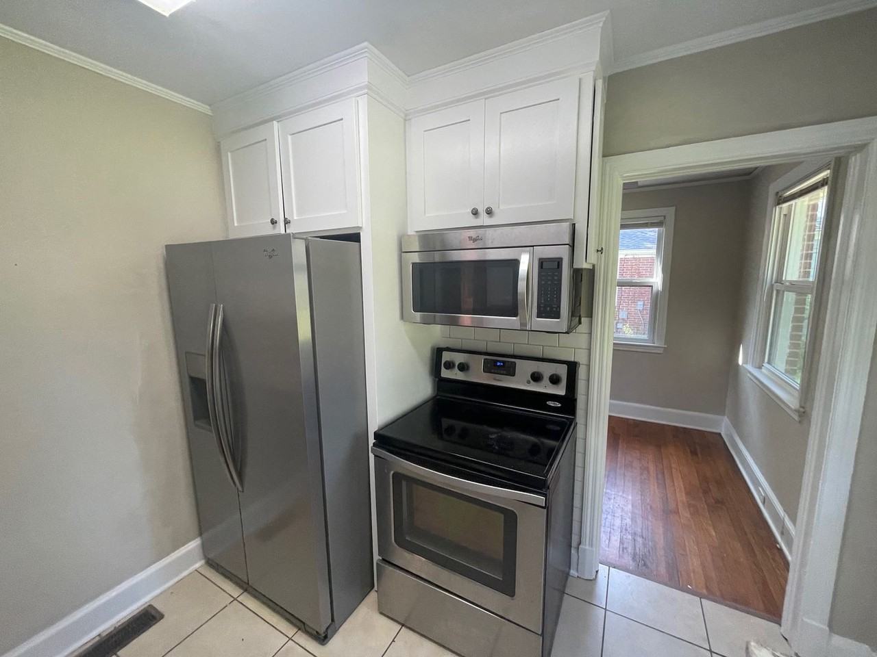 709 Elm Ave - Photo 7 of 13
