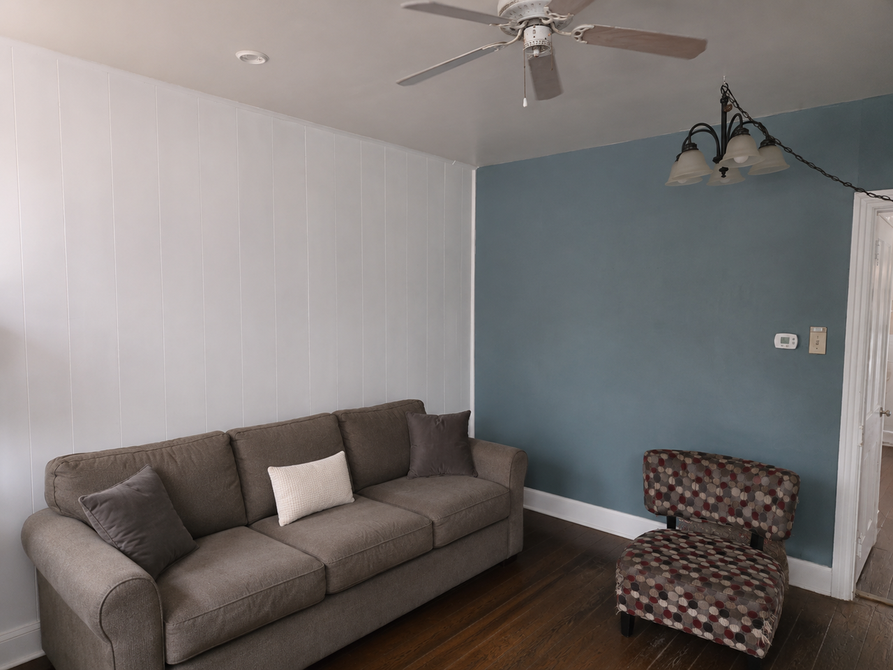 227 Mill St - Photo 3 of 14