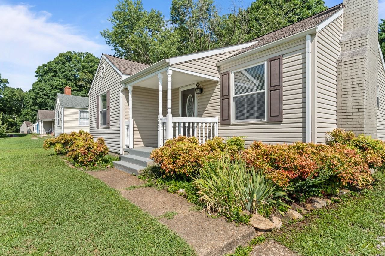 855 Burroughs Rd - Photo 4 of 17