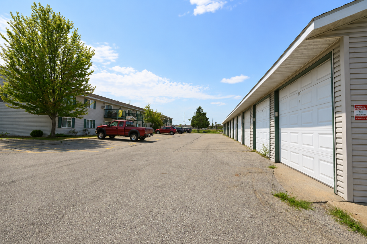 Murdock Apartments - Photo 2 of 45