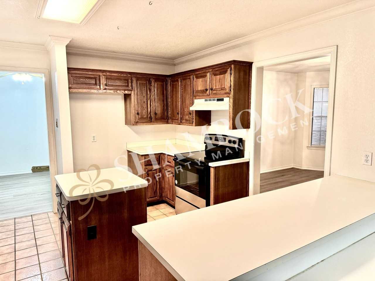 712 N Crooked Creek Rd - Photo 6 of 20
