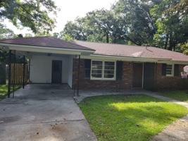 featured image of 12517 Kingwood Dr
