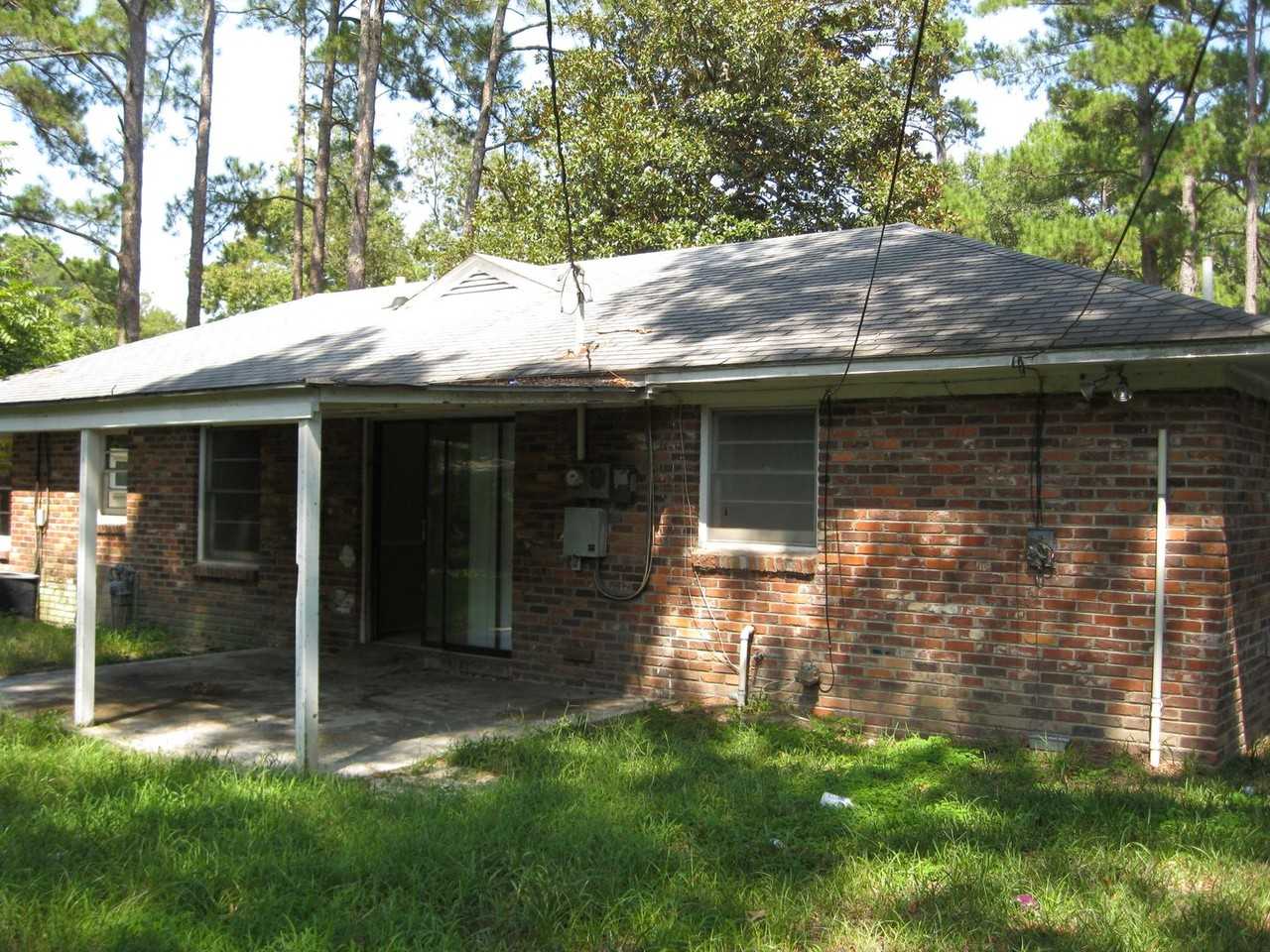 12517 Kingwood Dr - Photo 2 of 10