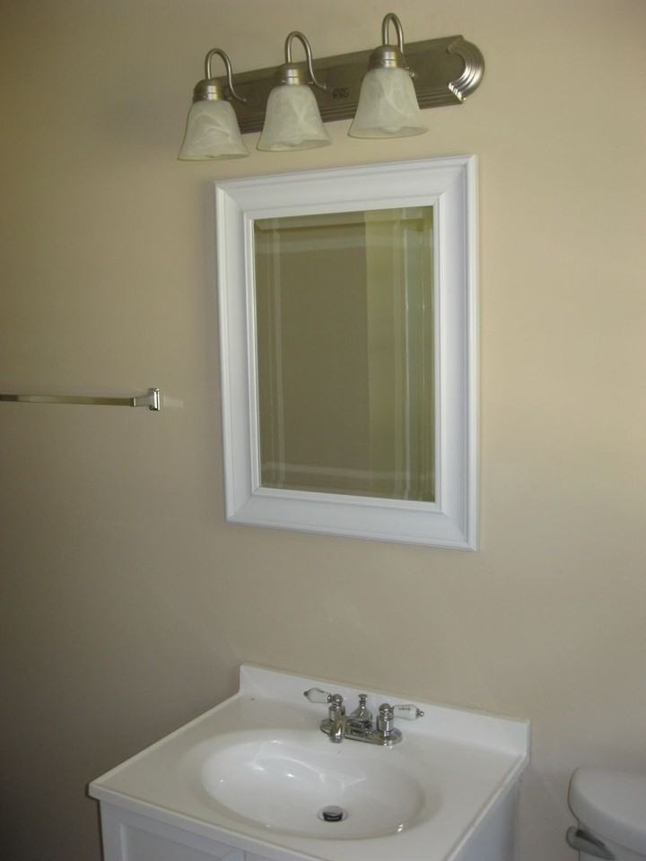 12517 Kingwood Dr - Photo 3 of 10