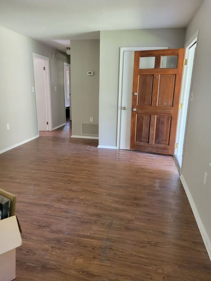 12517 Kingwood Dr - Photo 7 of 10