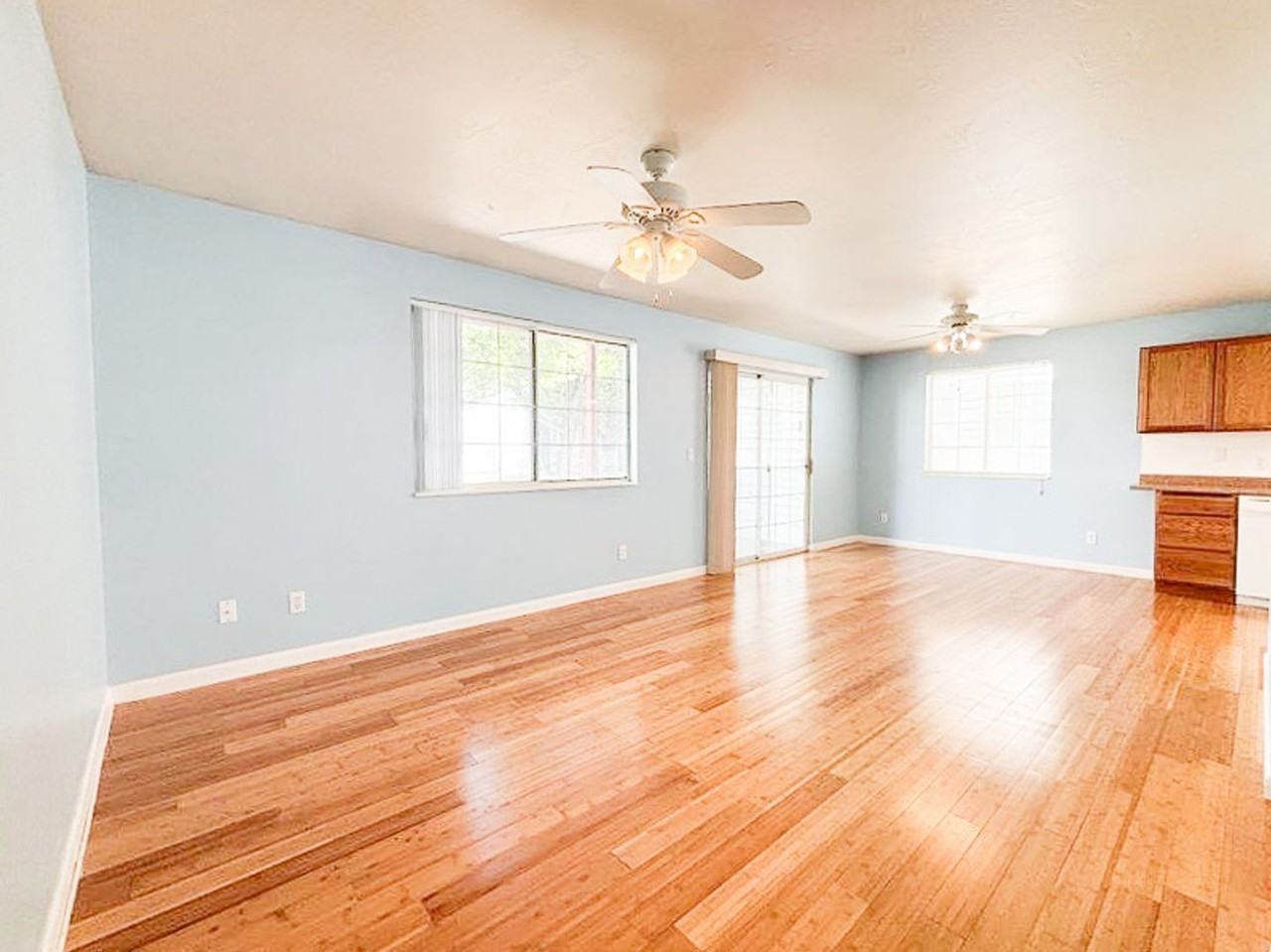 481 N Orem Blvd - Photo 7 of 18