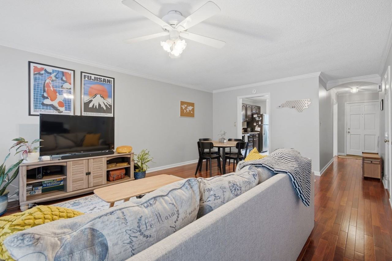 110 Planetree Ln - Photo 7 of 15