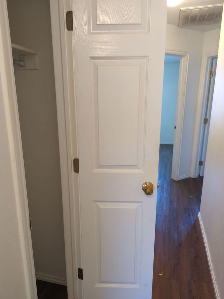 538 S 1100 E #5 - Photo 6 of 8