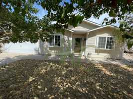 featured image of 746 S Legend Ln