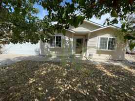 746 S Legend Ln - Photo 1 of 1