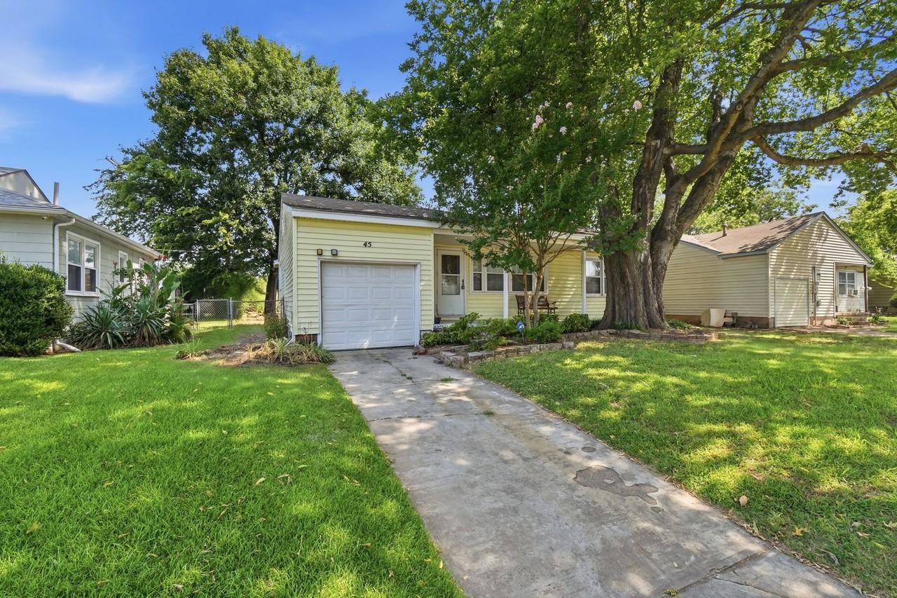 45 E 51st Pl - Photo 2 of 22