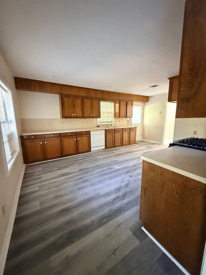 117 Louise Ln - Photo 5 of 16