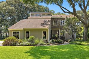 featured image of 3000 Golden Hind Rd