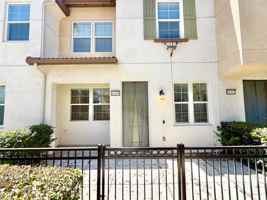featured image of 40390 Calle Real