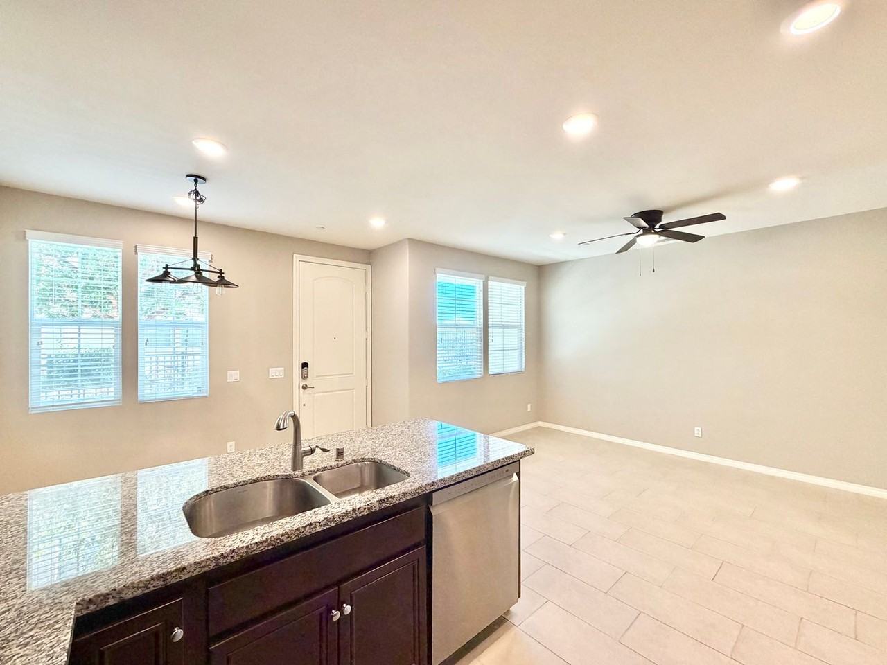 40390 Calle Real - Photo 7 of 43