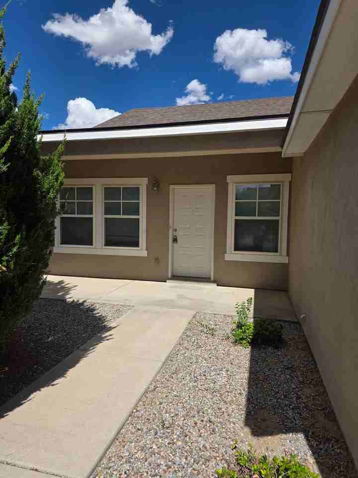 2159 Palenque Dr Se - Photo 2 of 16