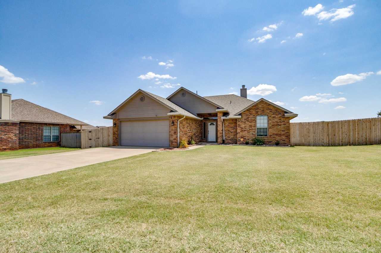 1174 Misty Ln Nw - Photo 3 of 50