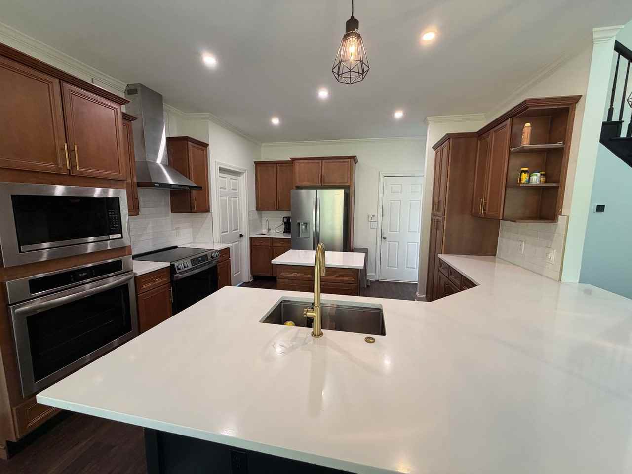 768 Laurel West Ln - Photo 6 of 36