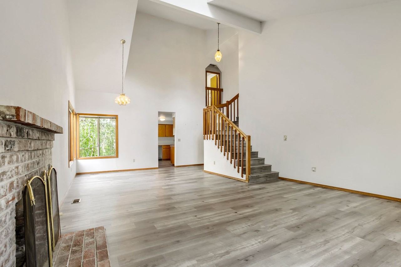 17892 Nw Deerfield Dr - Photo 5 of 31