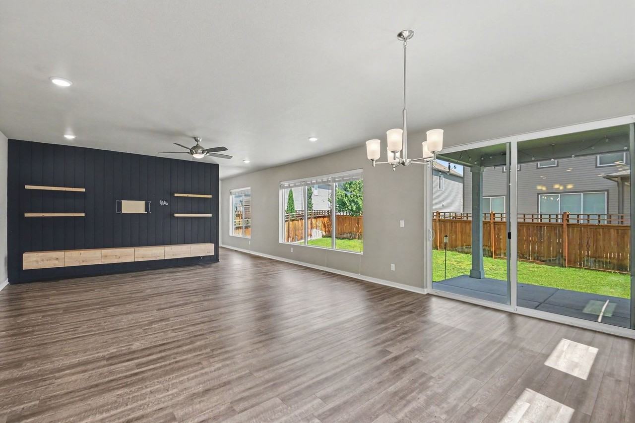 5260 2nd Ave - Photo 3 of 30