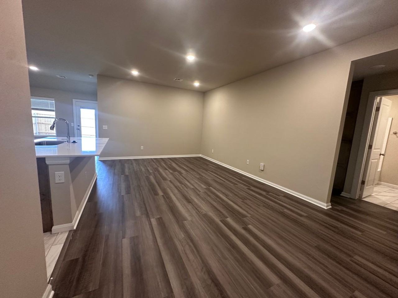 9001 Washita Creek Dr - Photo 6 of 12