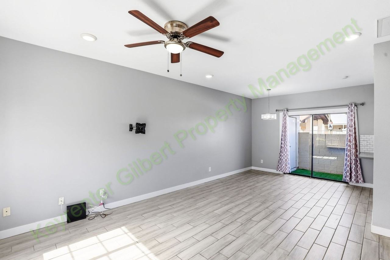 2969 N Oregon St - Photo 4 of 29