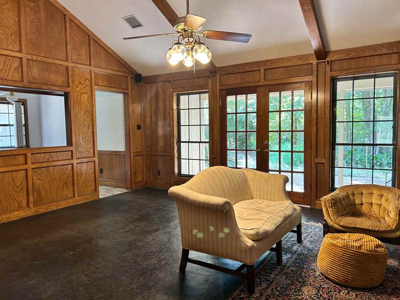 2707 Teakwood Ct - Photo 3 of 21